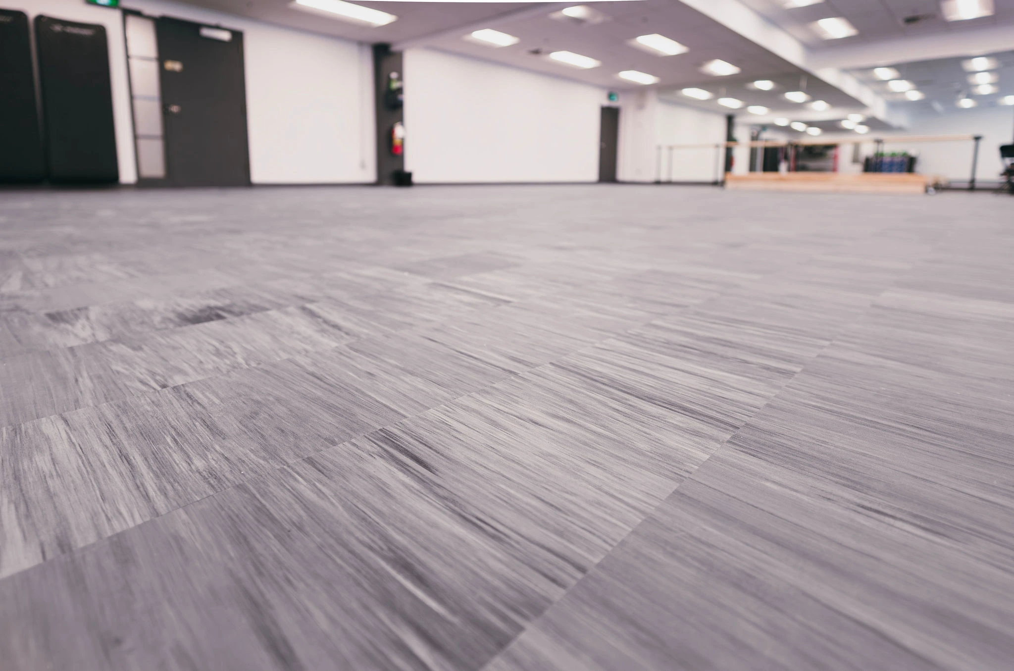 Plancher de gym style planche gris